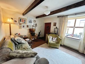 Lounge- click for photo gallery